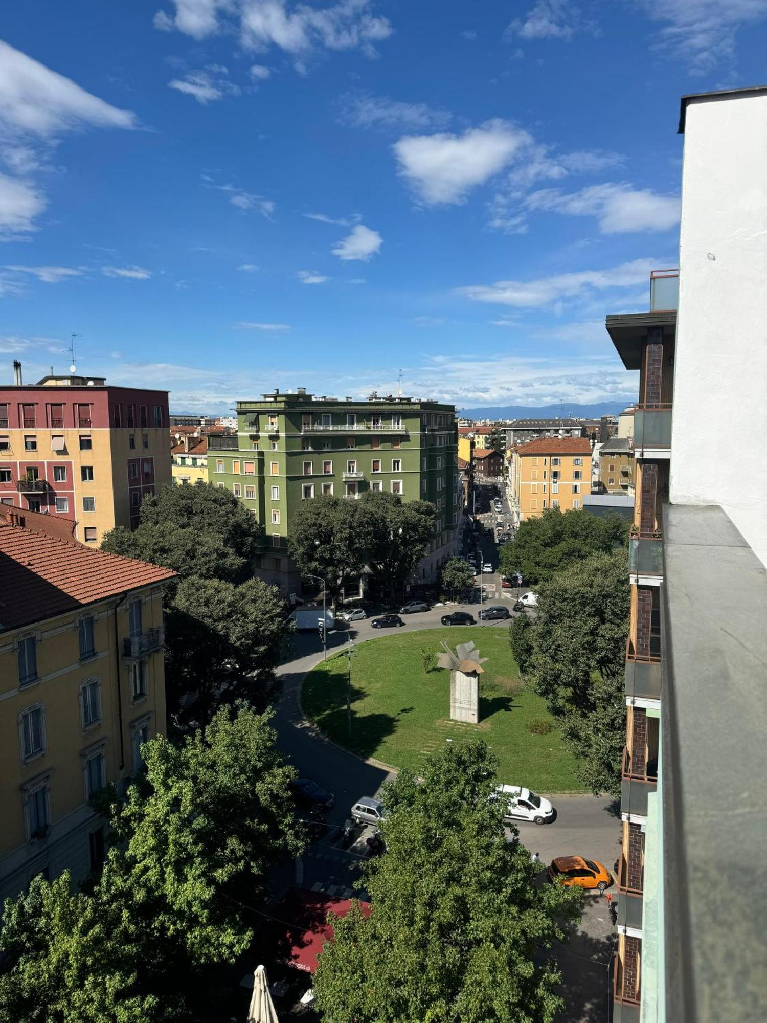 Appartamento Isola- Attico Con Balcone 米兰 外观 照片